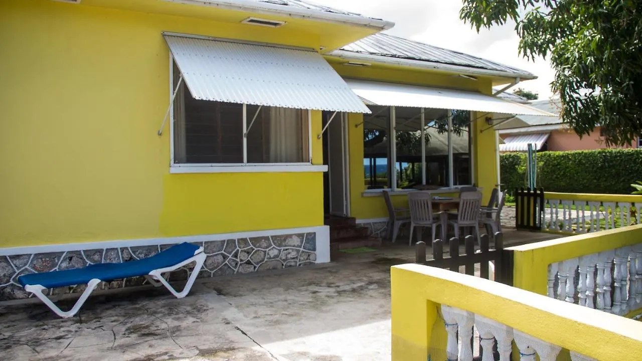 Guest house House Of Erabo Hotel Runaway Bay